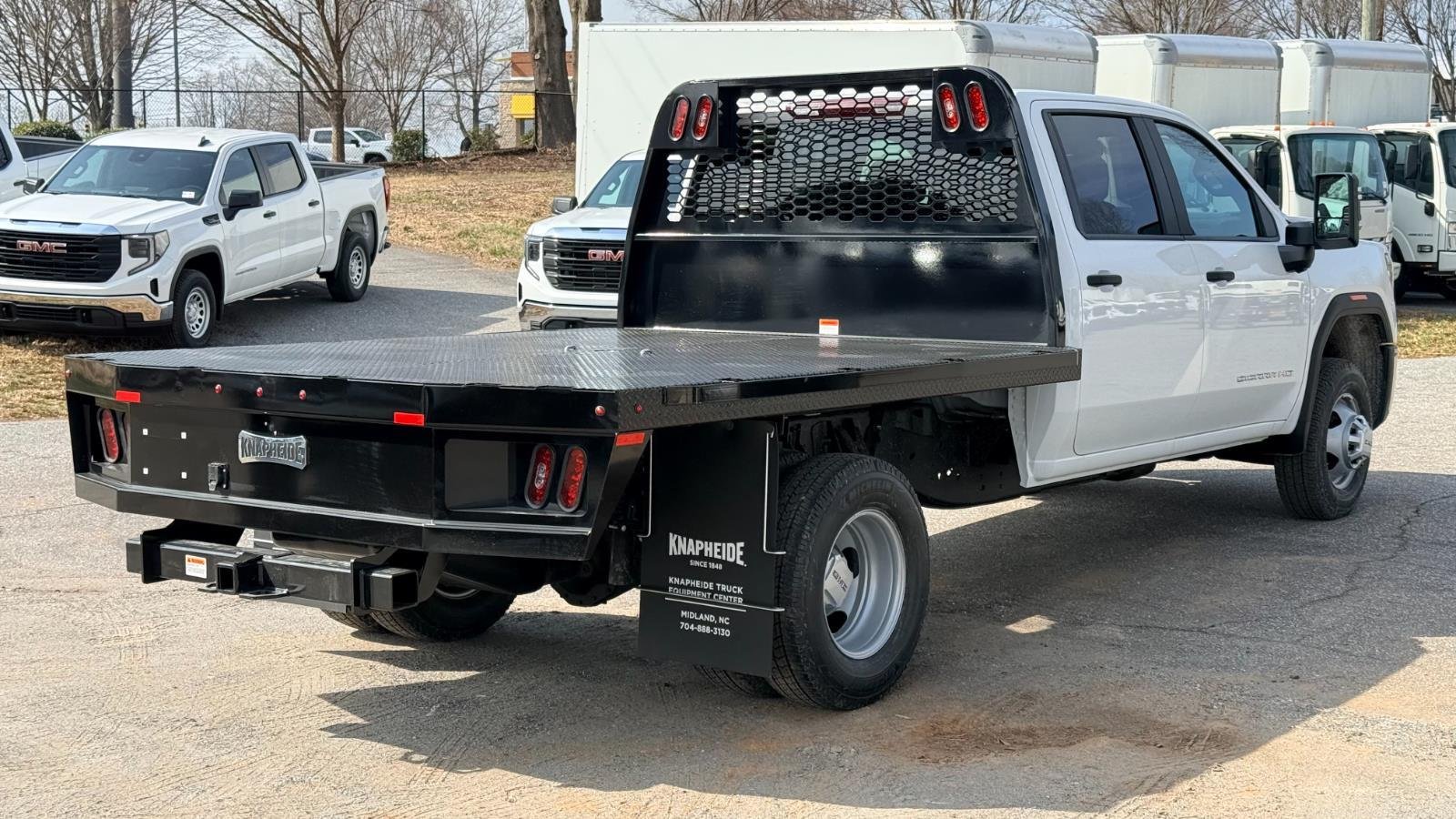 New 2026 Summit White GMC Pro image 4