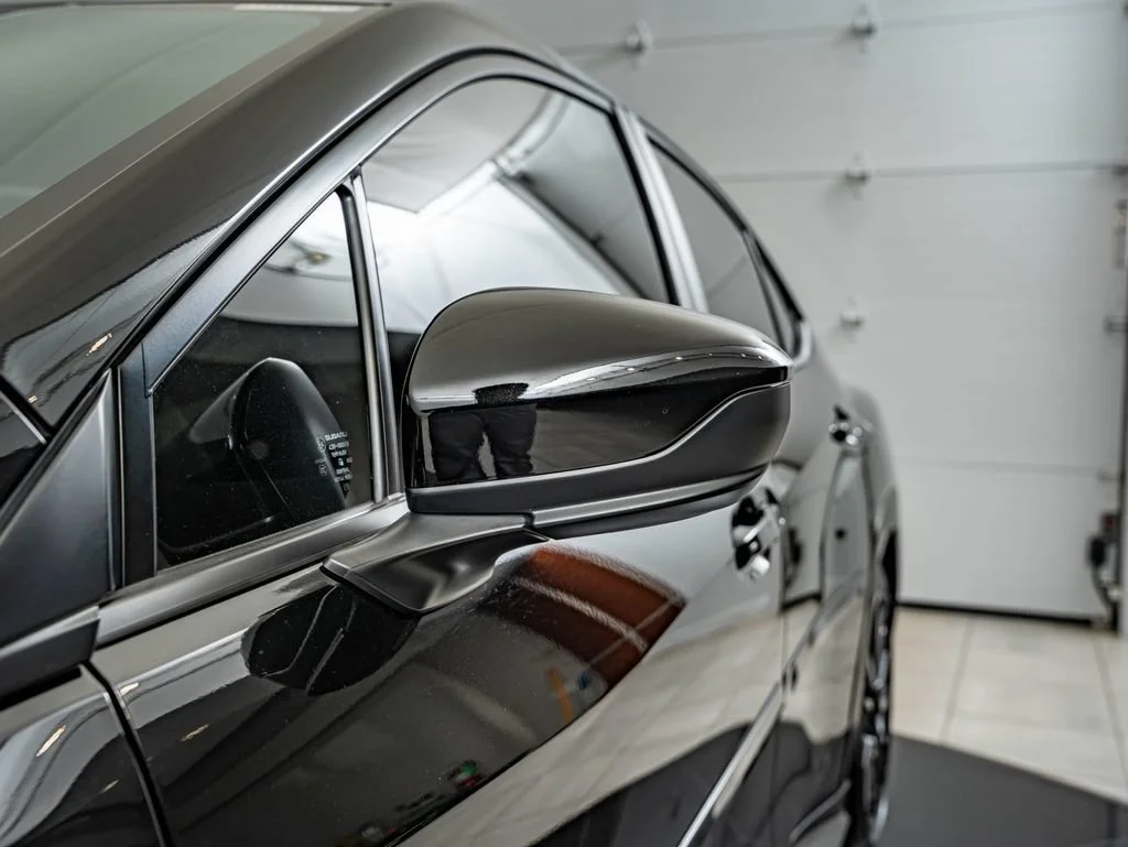 Used 2025 Crystal Black Silica Subaru Premium image 9