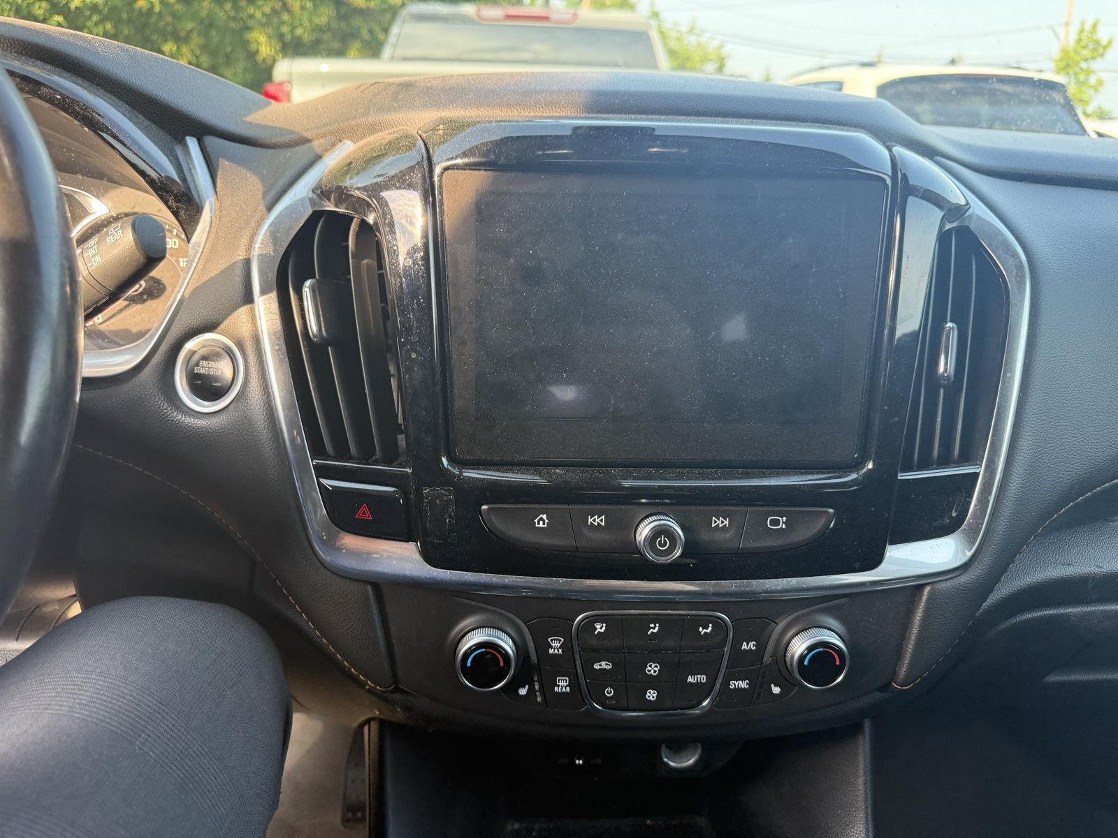 Used 2019 Cajun Red Tintcoat Chevrolet LT Cloth image 5