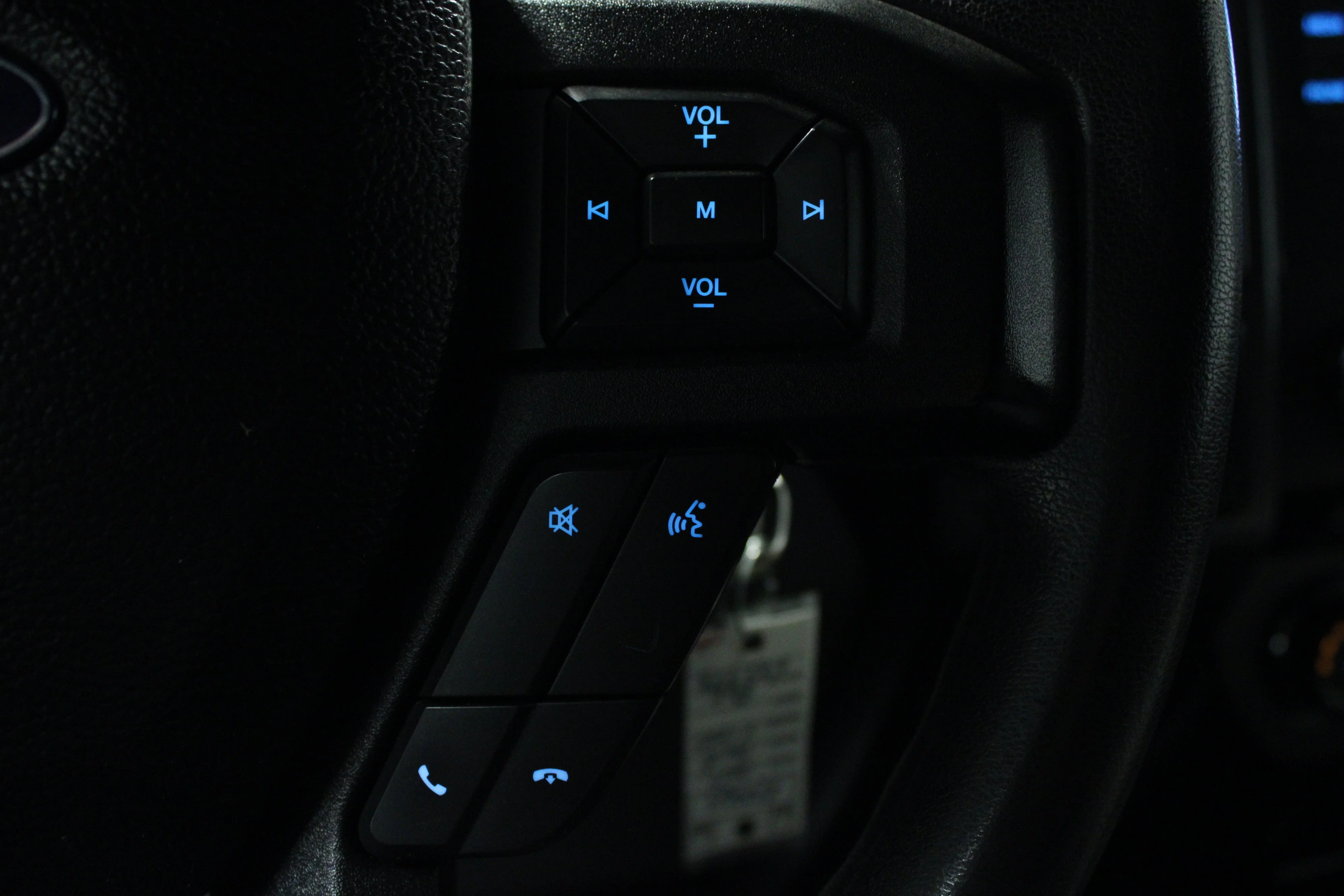 Used 2017 Blue Jeans Metallic Ford XLT image 20