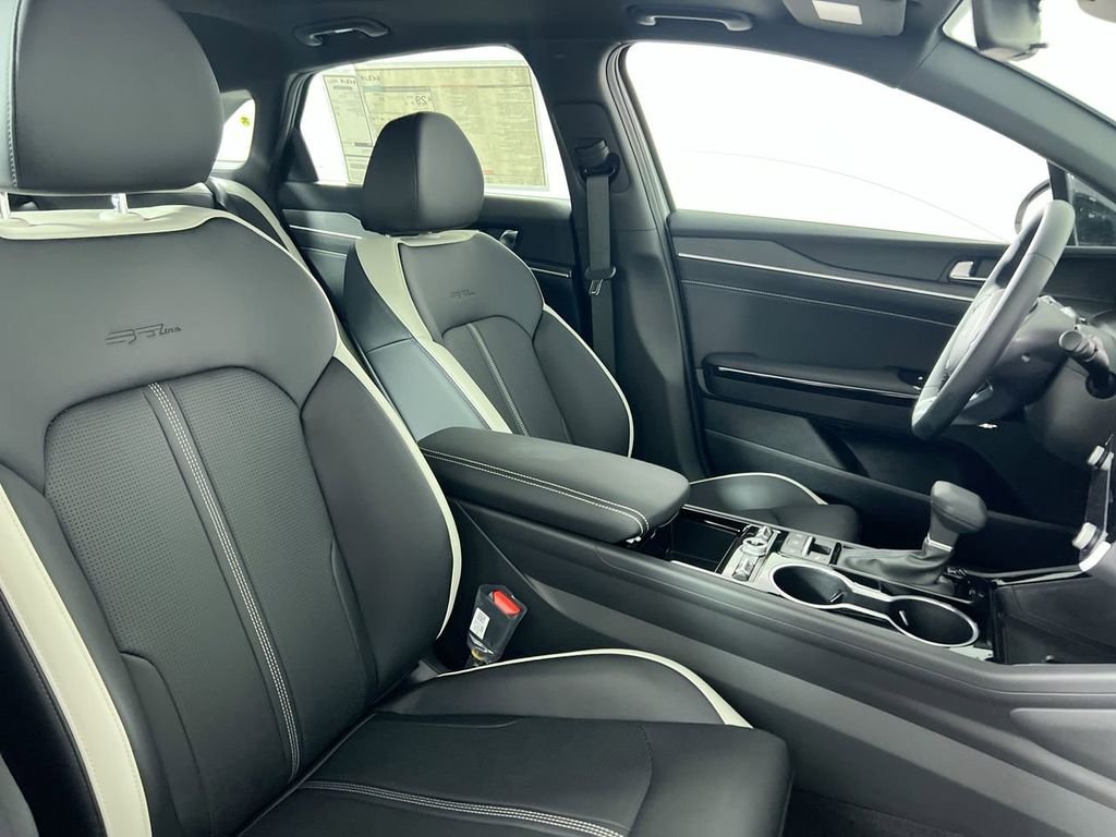 New 2026 Aurora Black Pearl Kia GT-Line AWD image 26
