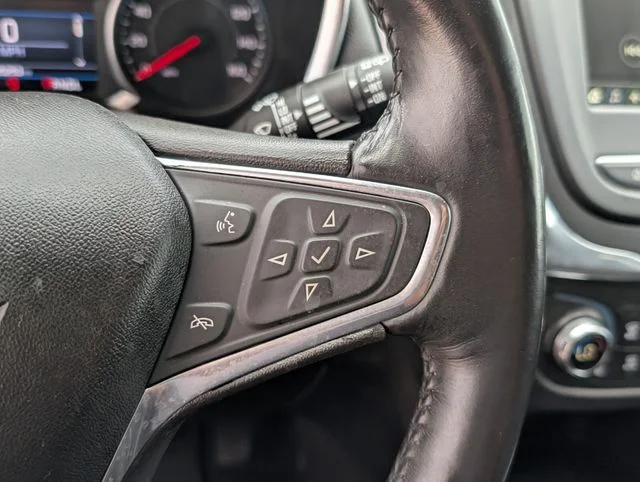 Used 2019 Silver Chevrolet LT image 36