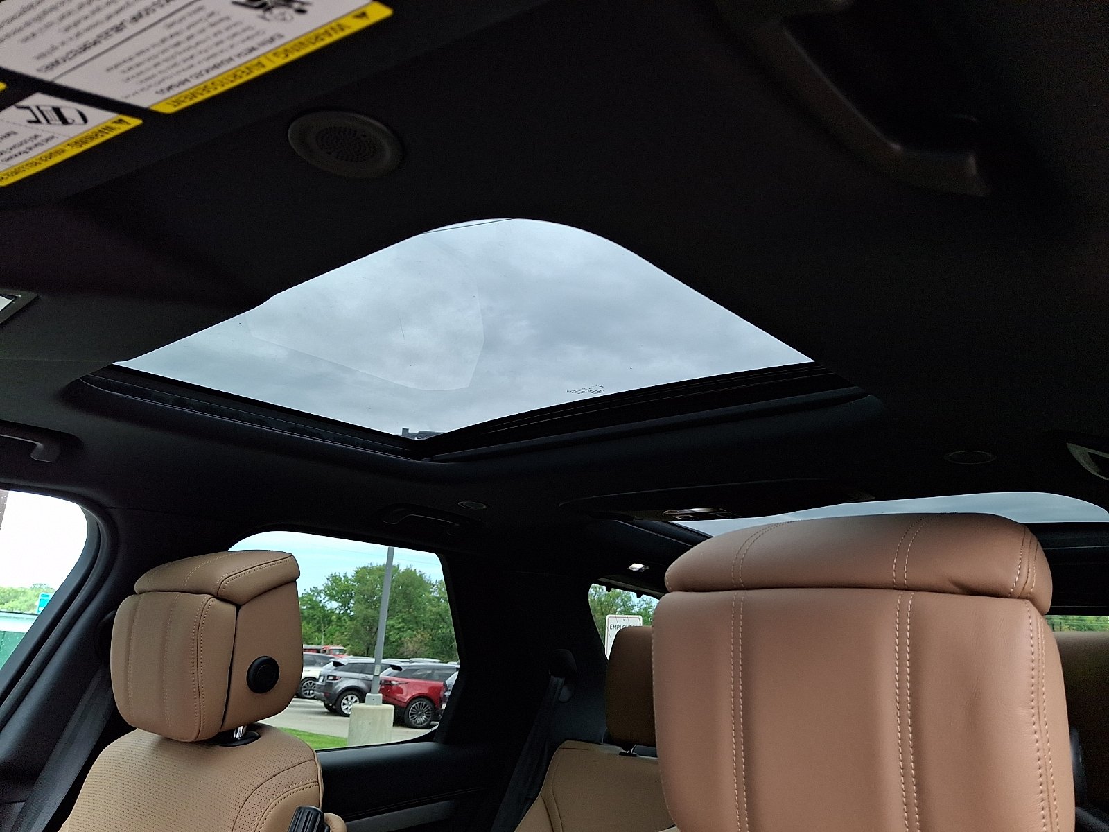 New 2026 Sedona Red Land Rover Gemini Edition image 11