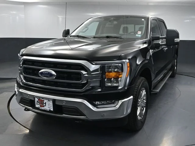 Certified Used 2023 Black Ford XLT image 13