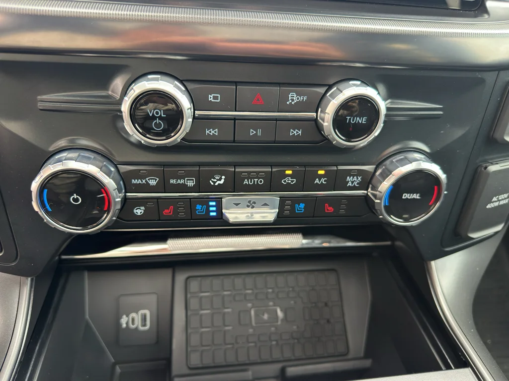 2025 Ford F-150 Lariat - Photo 24