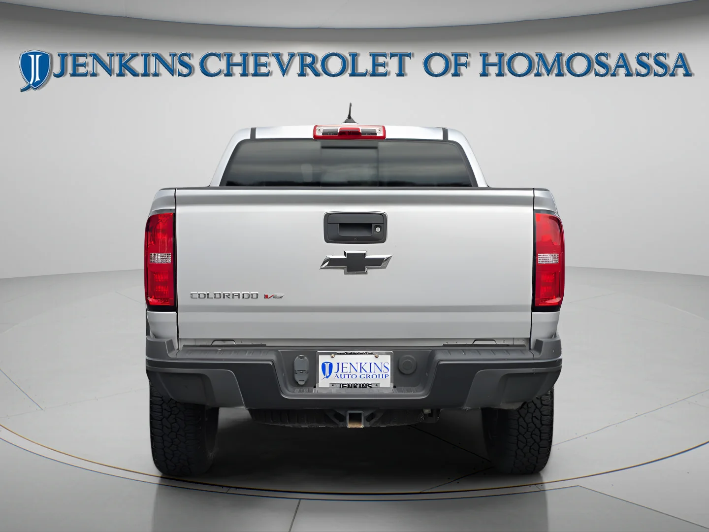 Used 2020 Silver Ice Metallic Chevrolet 4WD ZR2 image 9