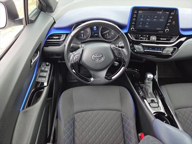 Certified Used 2021 BLIZZARD PEARL Toyota  image 4