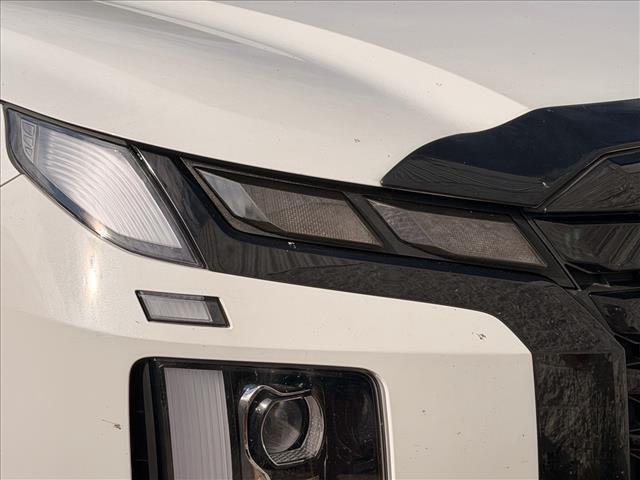 Used 2023 Hyper White Hyundai Limited image 6