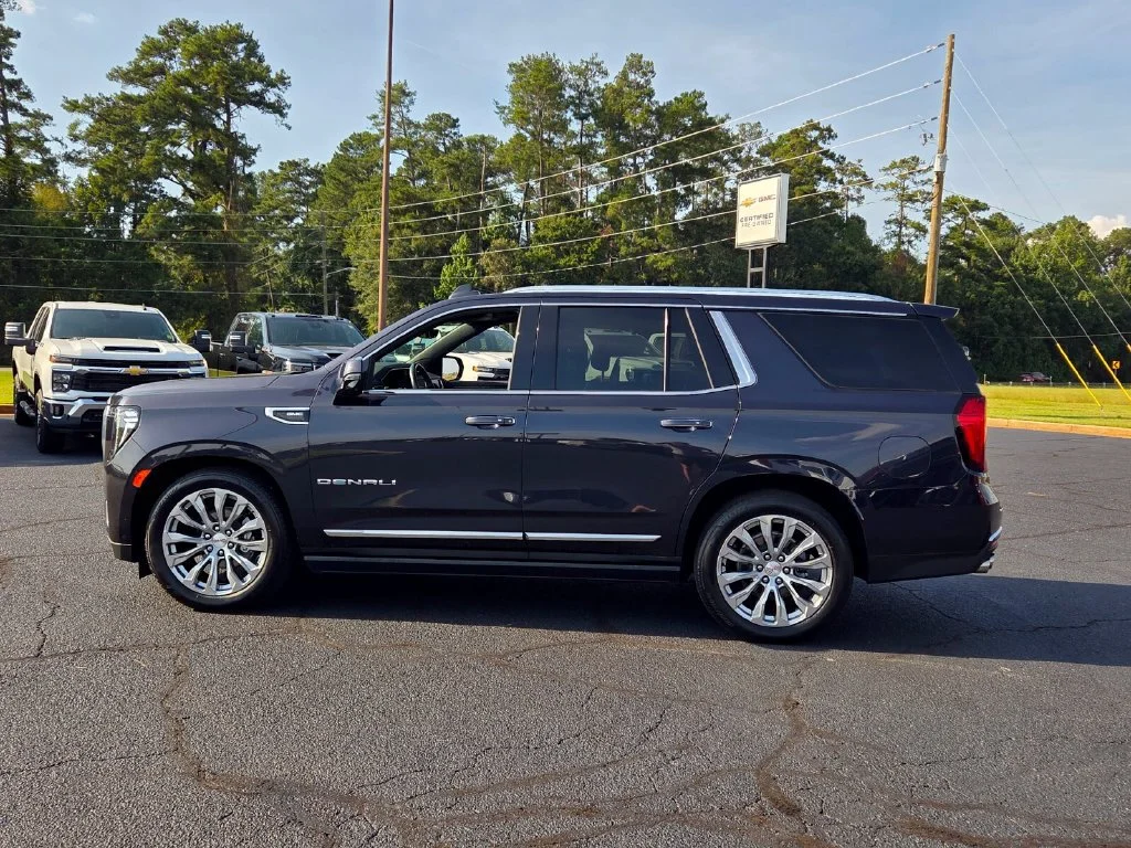 Used 2024 Titanium Rush Metallic GMC Denali image 4