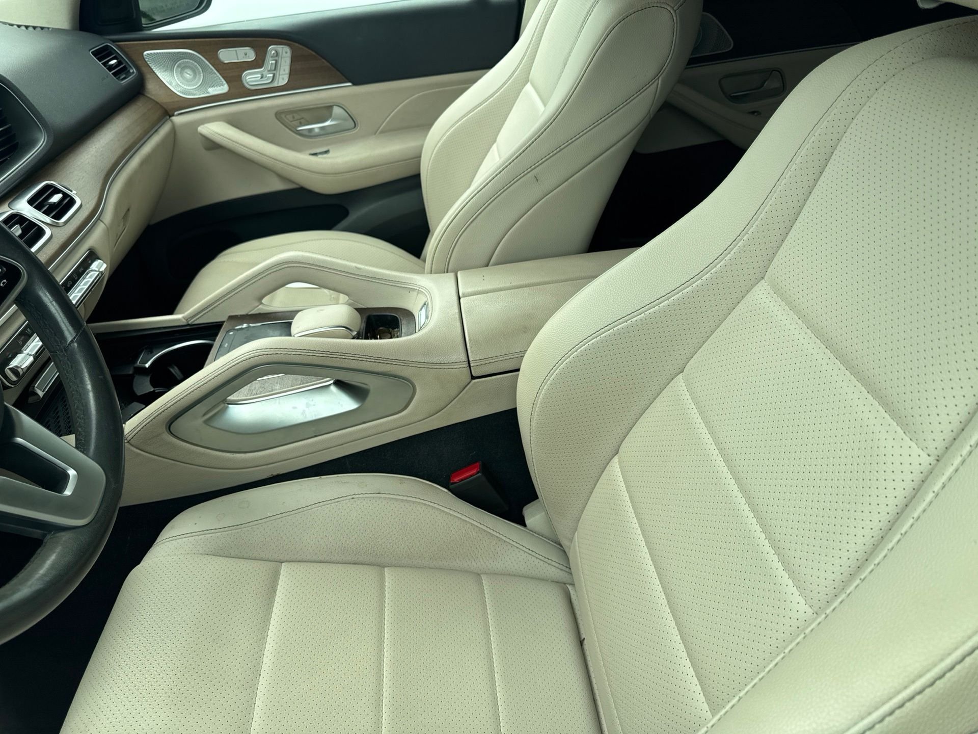 Used 2020 White Mercedes-Benz GLE 350 image 6