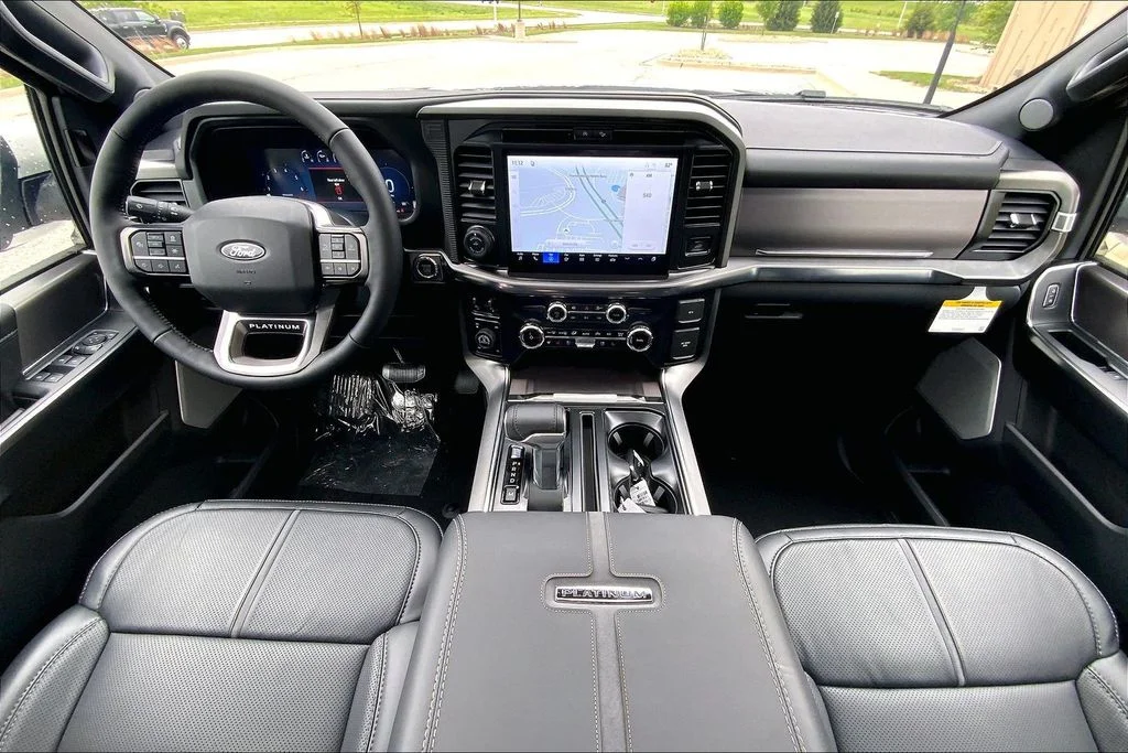 New 2026 White Ford Platinum image 5