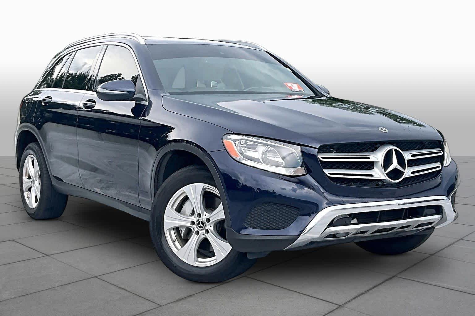 Used 2018 Lunar Blue Metallic Mercedes-Benz GLC 300 image 3