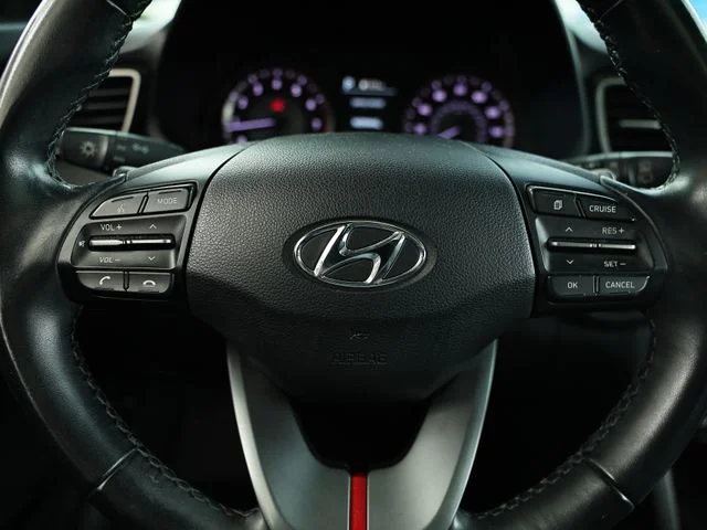 Used 2019 Chalk White Hyundai 2.0 Premium image 24