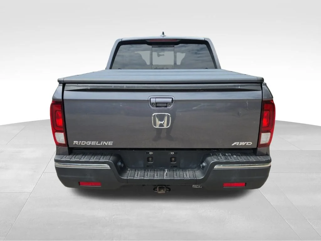 Certified Used 2019 Modern Steel Metallic Honda RTL-T image 6