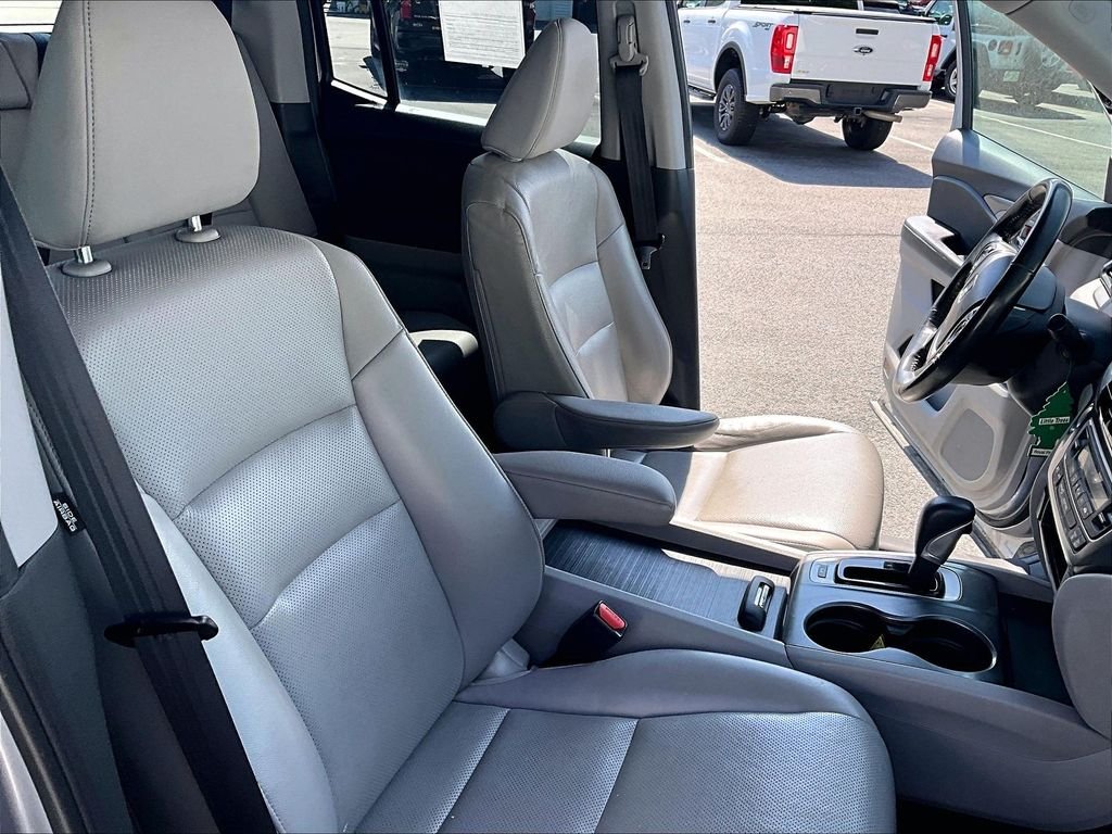 Used 2018 Gray Honda RTL-T image 11