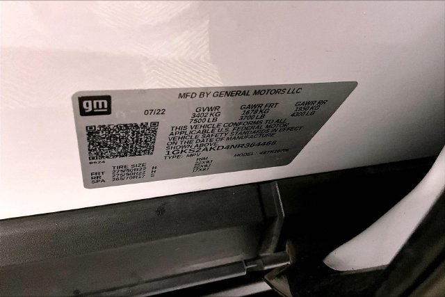 Used 2022 Summit White GMC SLE image 38