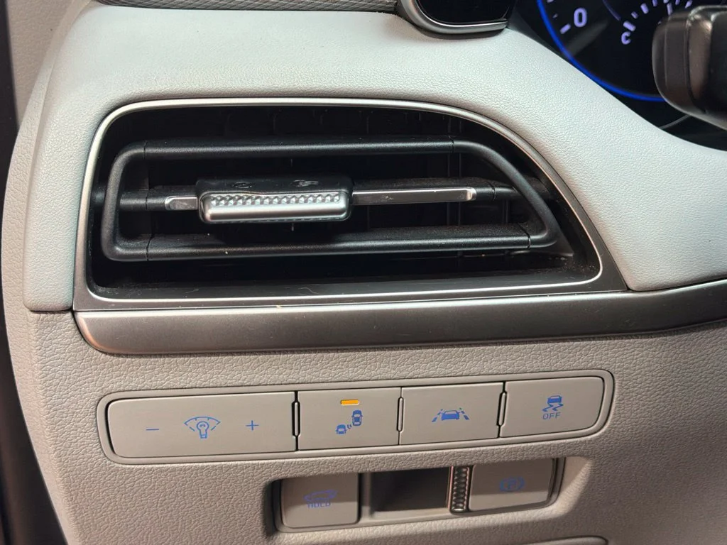 Used 2021 Typhoon Silver Hyundai SEL image 24