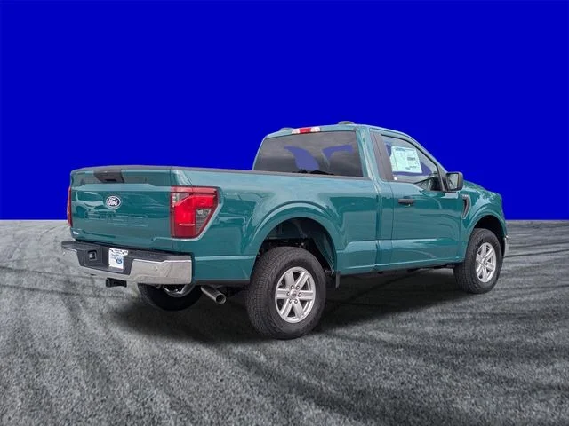 New 2026 Green Ford XL image 4