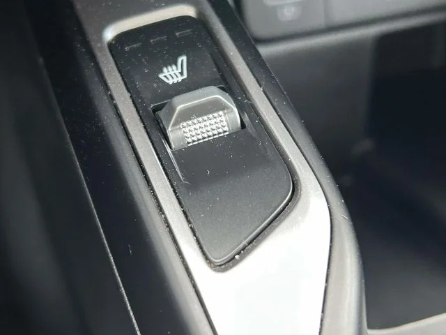 Used 2021 Silver Kia S image 24