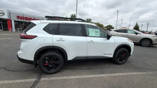 New 2026 Everest White Pearl TriCoat Nissan Rock Creek® image 3