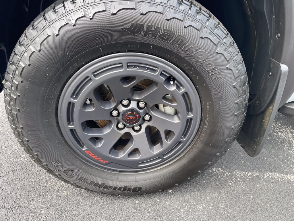 Used 2025 Gray Nissan PRO-4X image 11