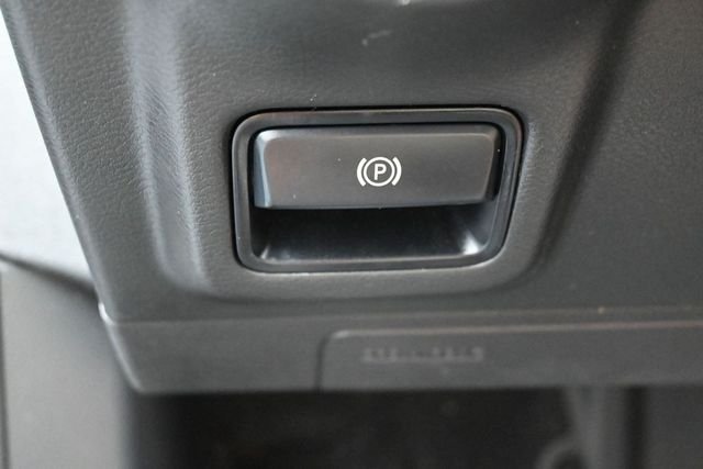 Used 2019 Black INFINITI LUXE image 30