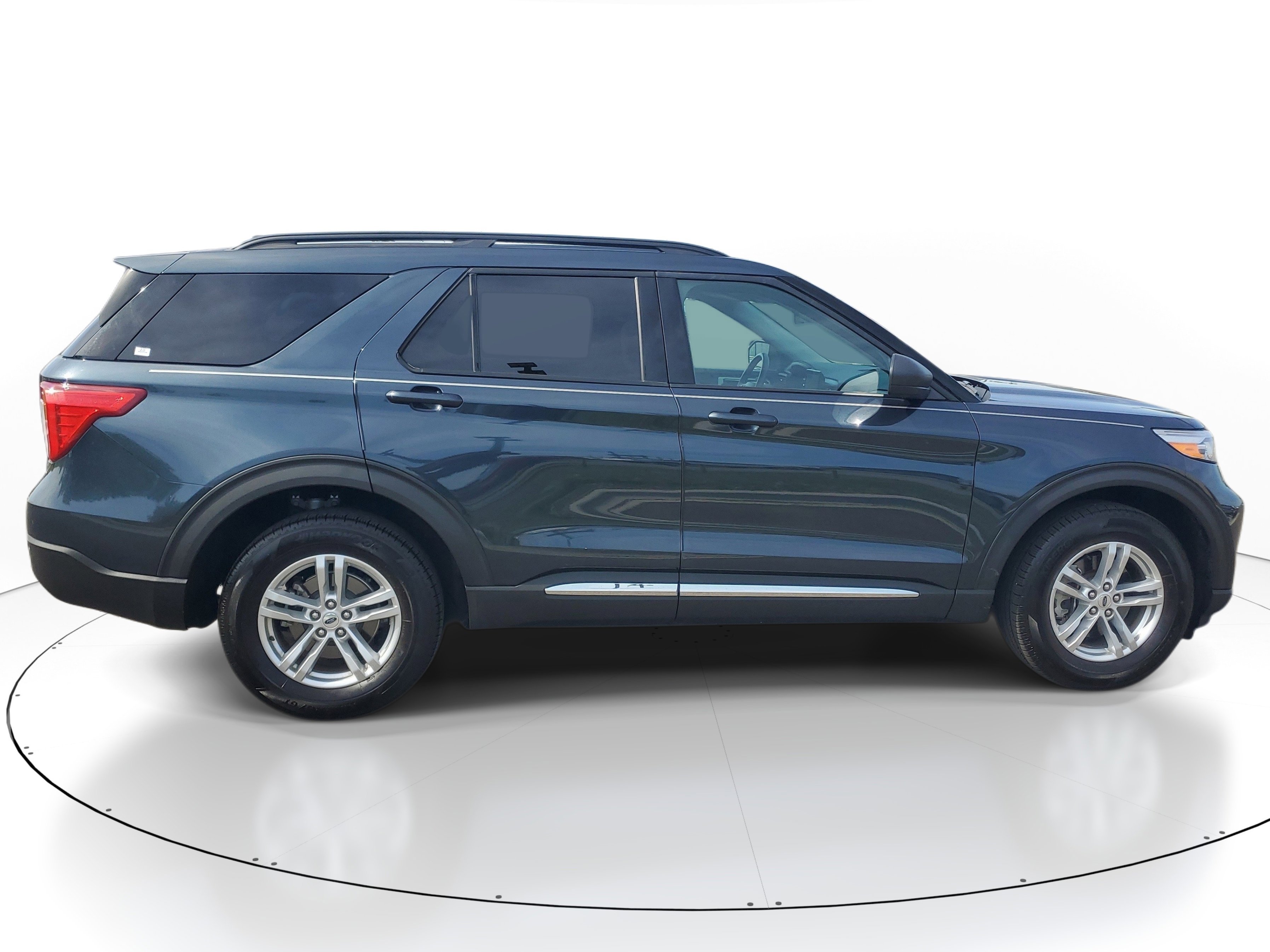 Used 2023 Blue Ford XLT image 6
