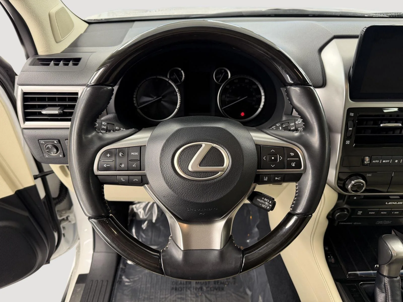 Certified Used 2023 Eminent White Pearl Lexus GX 460 Premium image 17