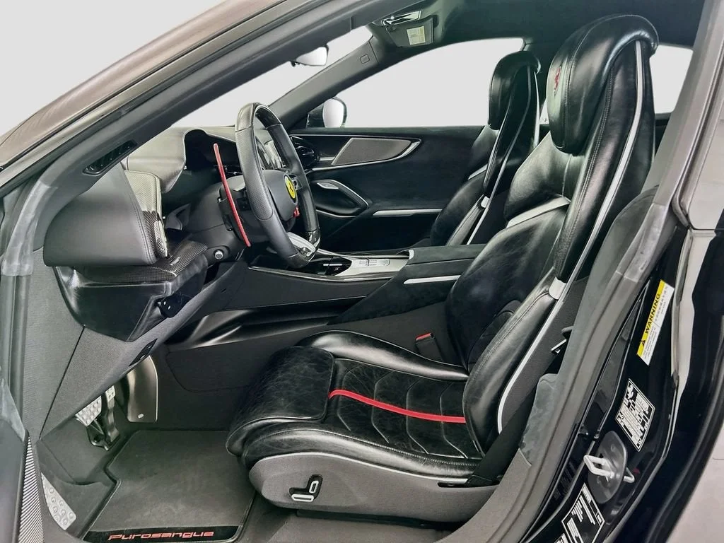 Used 2025 Extra Sample Ferrari Tailor Made image 17