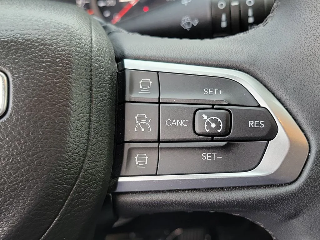 Used 2024 Gray Jeep Limited image 6