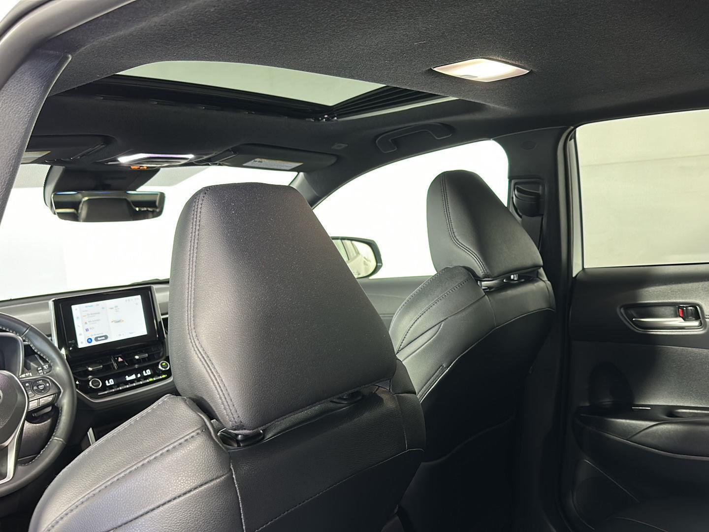 Used 2025 Wind Chill Pearl Toyota XSE image 22