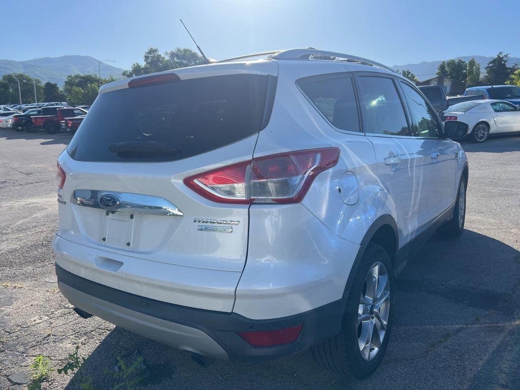 Used 2014  Ford Titanium image 13