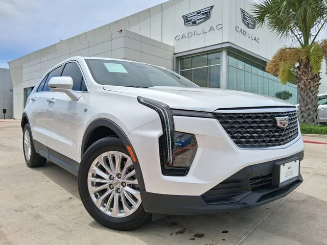 2024 Cadillac XT4 Luxury