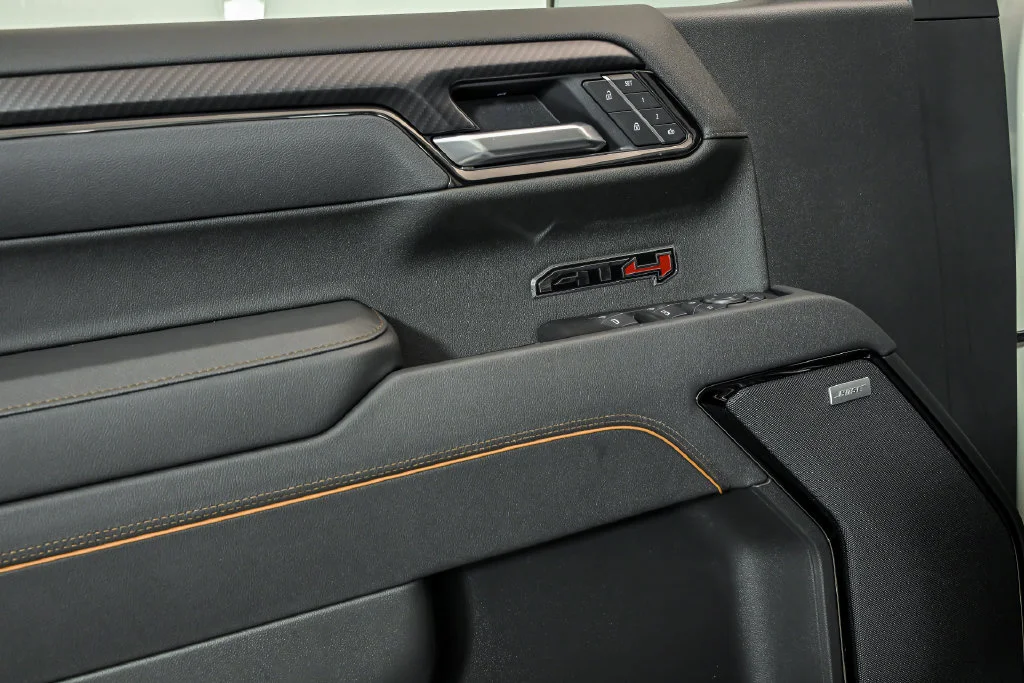 2026 GMC Sierra 1500 AT4 - Photo 6