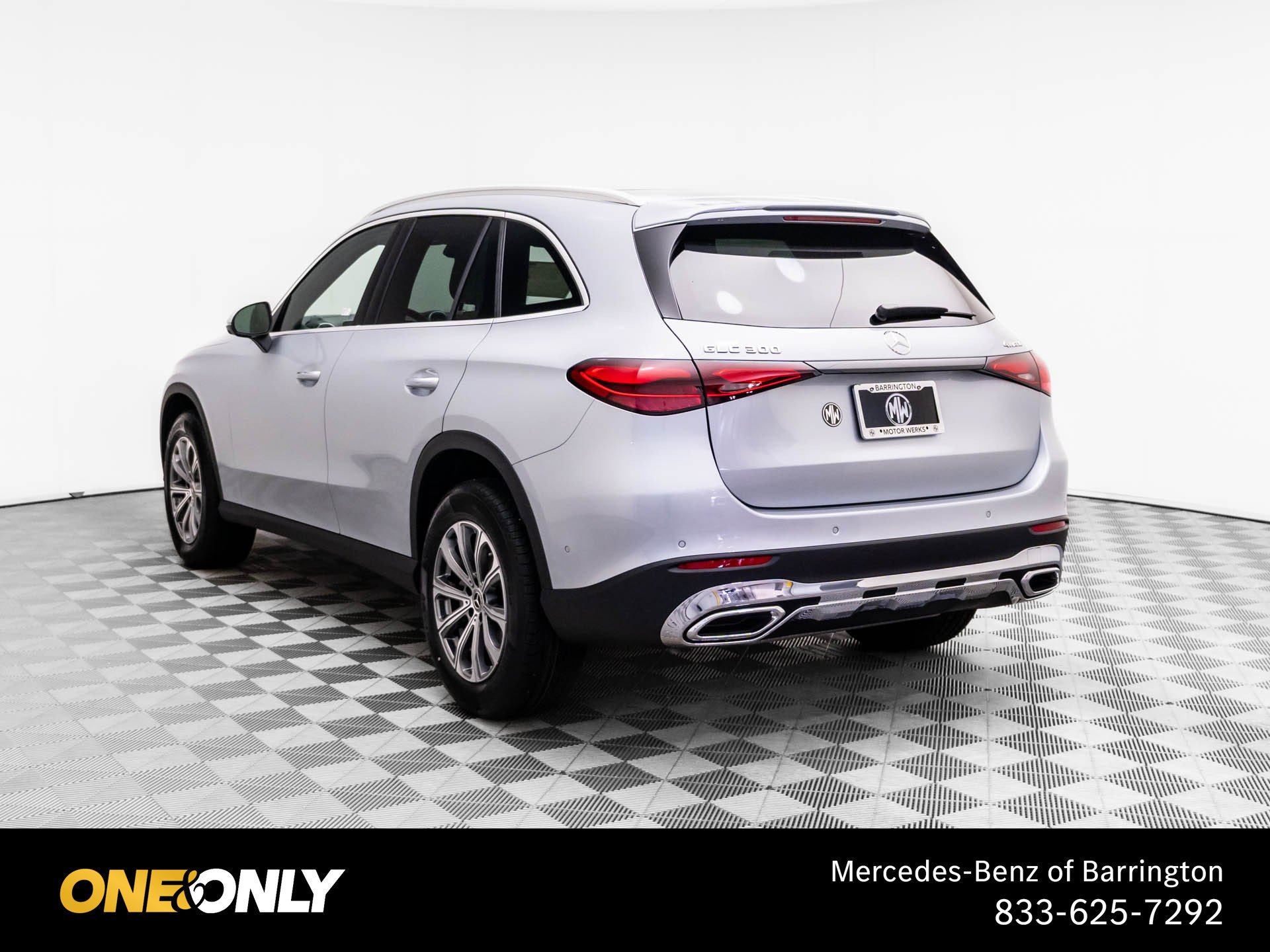 New 2026 Silver Mercedes-Benz GLC 300 image 40