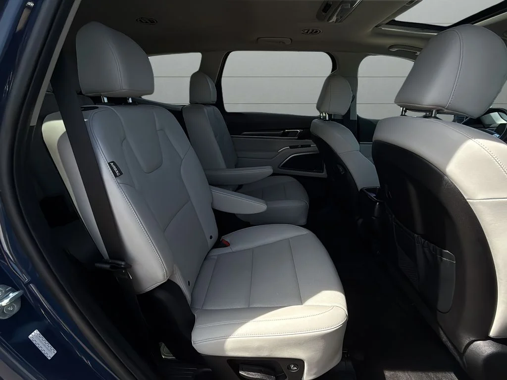 Used 2024 Midnight Lake Blue Kia S image 12