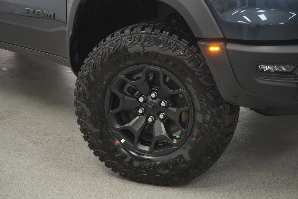 New 2026 Forged Blue Metallic Exterior Paint RAM RHO image 4