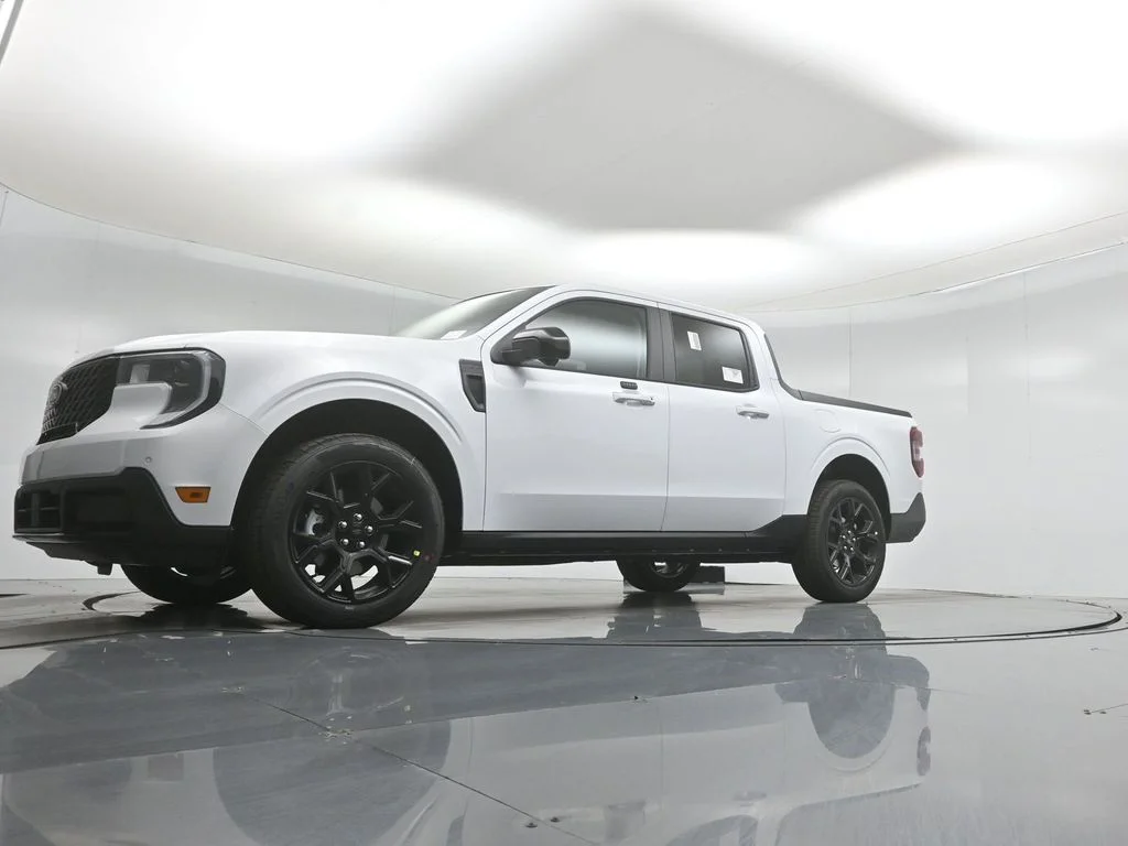 New 2026 White Ford Lariat image 44