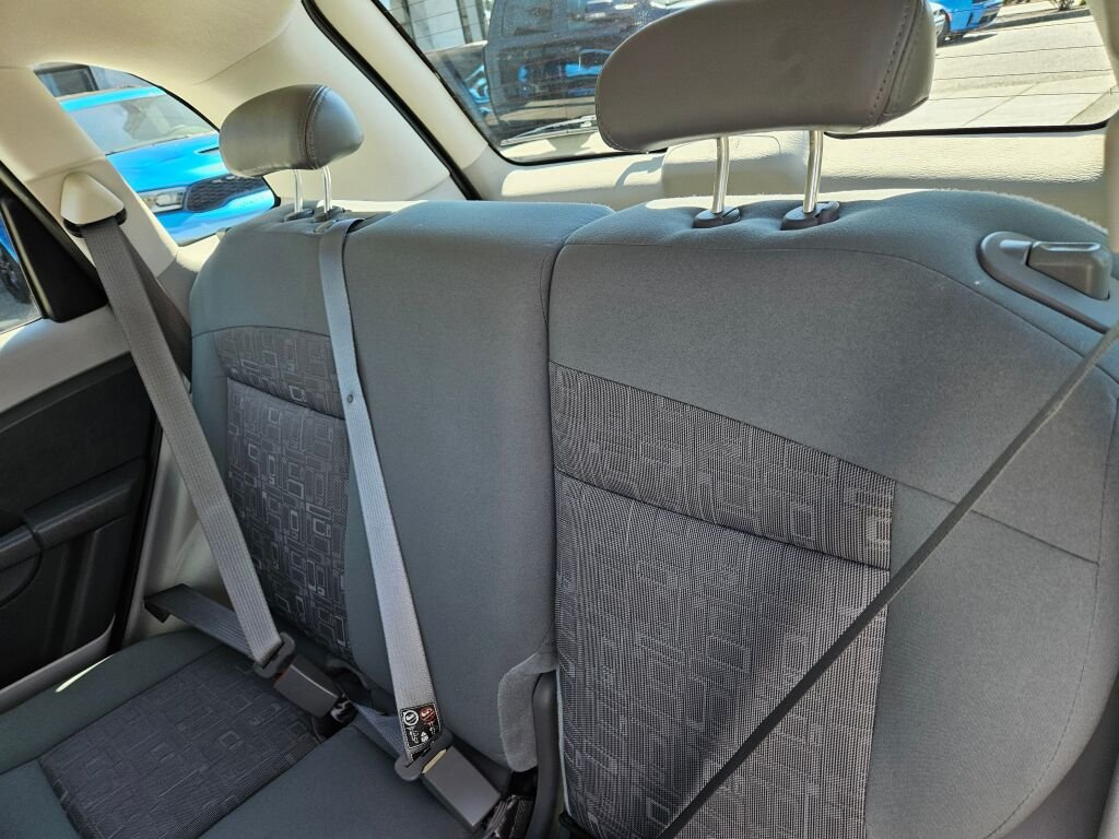 Used 2009 Bright Silver Metallic Clear Coat Chrysler LX image 14