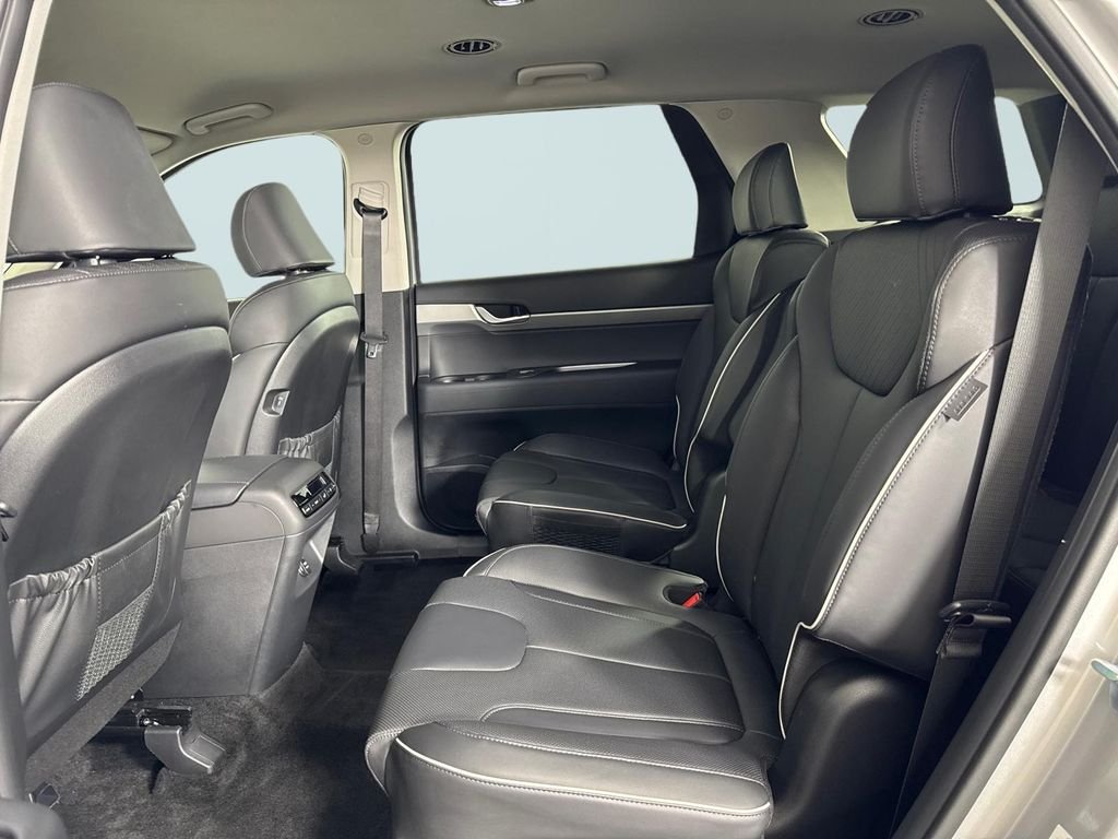 Certified Used 2025 Silver Hyundai SEL image 13