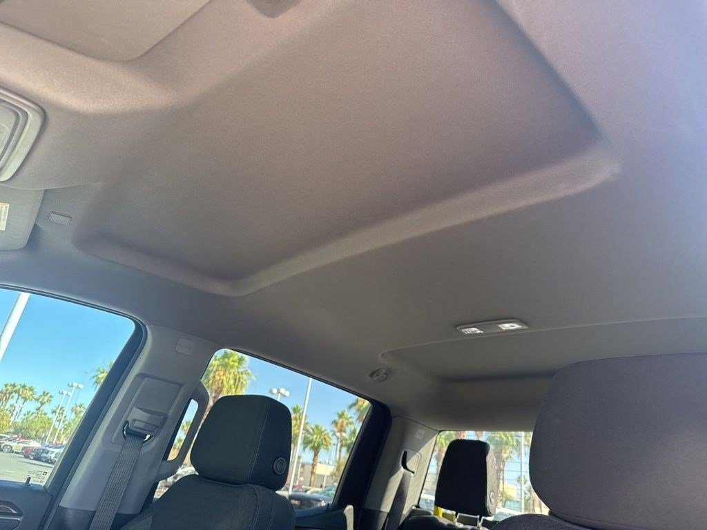 Used 2023 Sterling Metallic GMC Elevation image 20