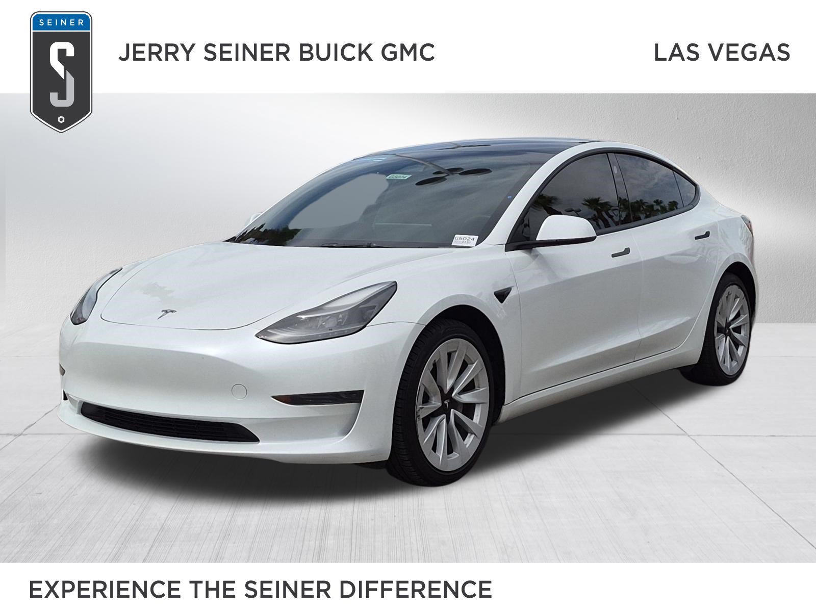Used 2023 Pearl White Multi-Coat Tesla Base image 1