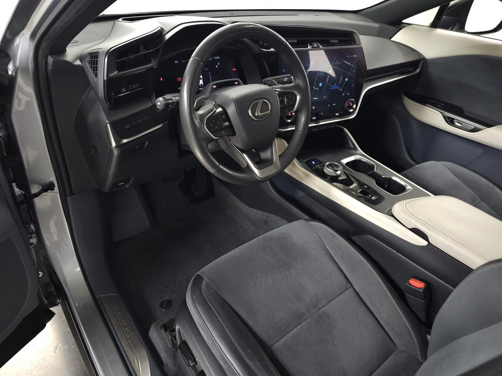 Certified Used 2023 Iridium Lexus LUXURY image 14