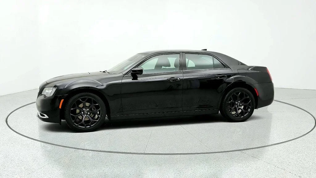 Used 2020 Gloss Black Chrysler Touring RWD w/ Sport Appearance Package image 8