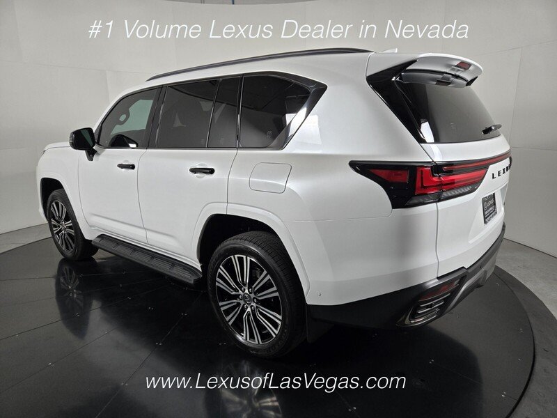 2026 Lexus LX 700h Luxury - Photo 6