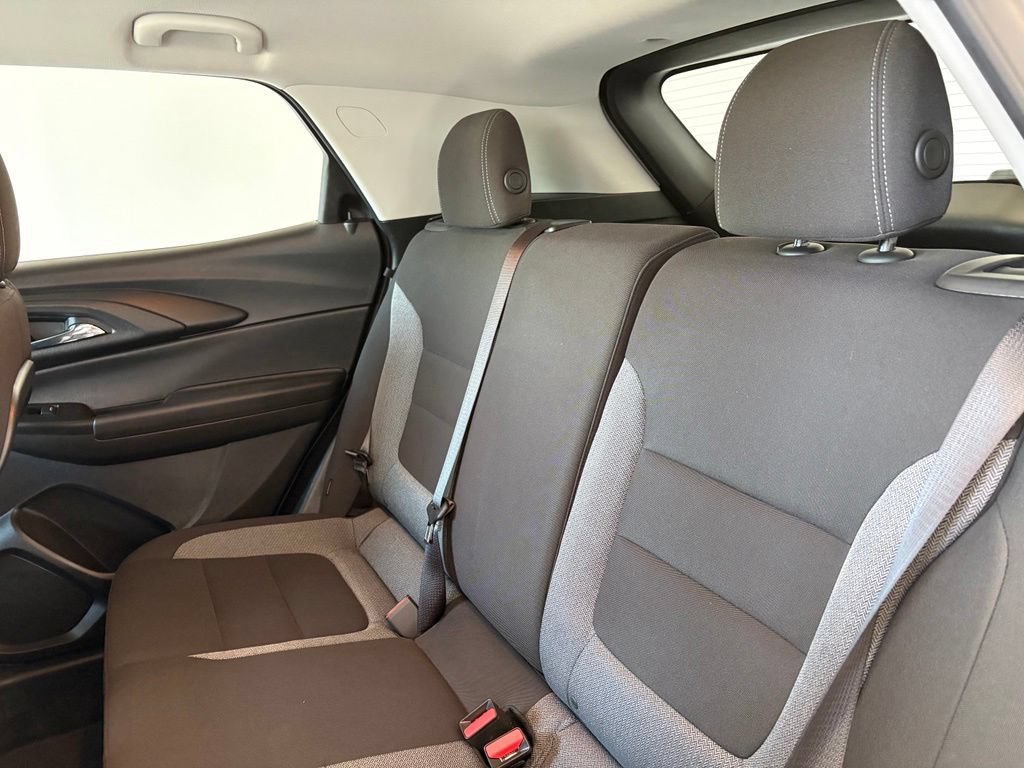 Used 2025 Sterling Gray Metallic Chevrolet LS image 28