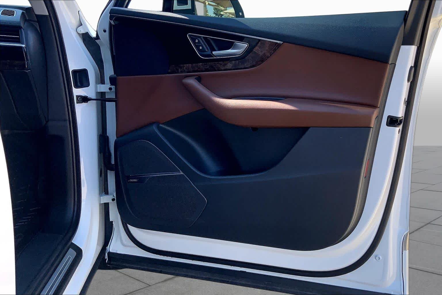 Used 2019 Glacier White Metallic Audi Prestige image 23