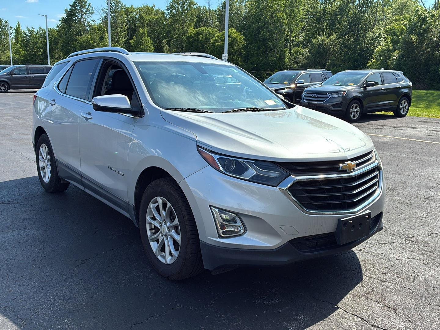 Used 2018  Chevrolet  image 13