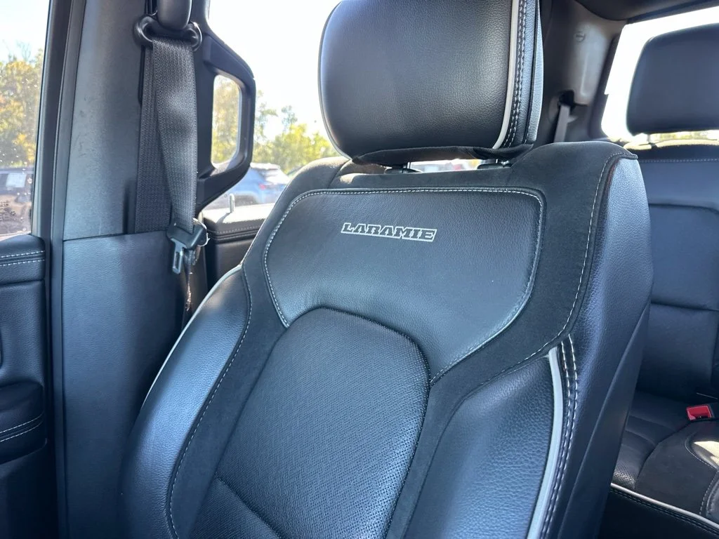 Used 2020 Silver Ram Laramie image 17