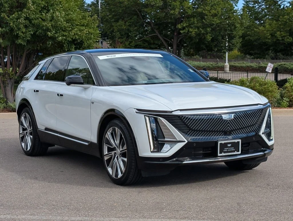 Used 2024 Crystal White Cadillac Luxury image 6